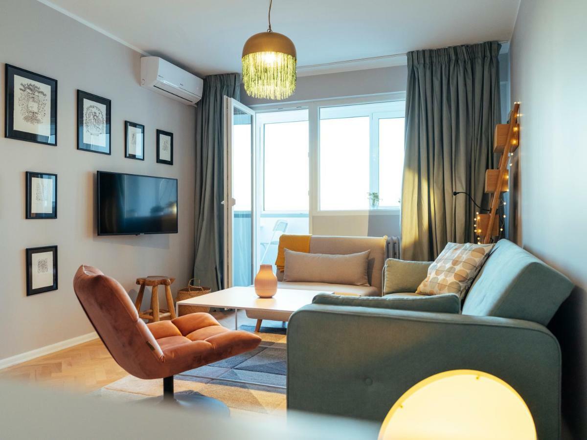 Parklake Design Apartment - Fabulous View - Netflix Bucarest Esterno foto
