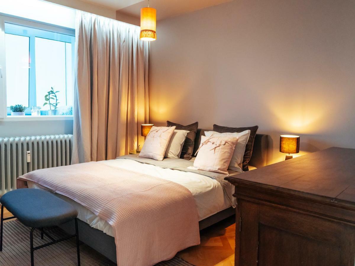 Parklake Design Apartment - Fabulous View - Netflix Bucarest Esterno foto