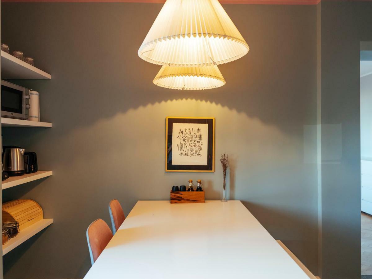 Parklake Design Apartment - Fabulous View - Netflix Bucarest Esterno foto